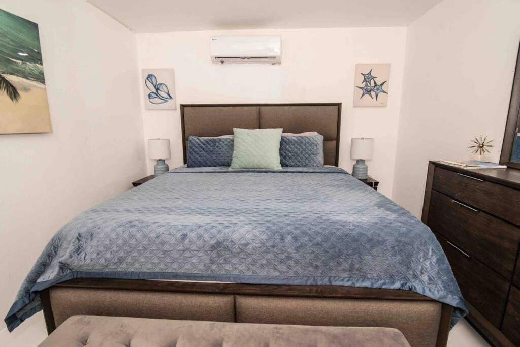 Апартаменти Modern 2Br With Kingbed In The Heart Of Isla Verde Strip Сан-Хуан Екстер'єр фото
